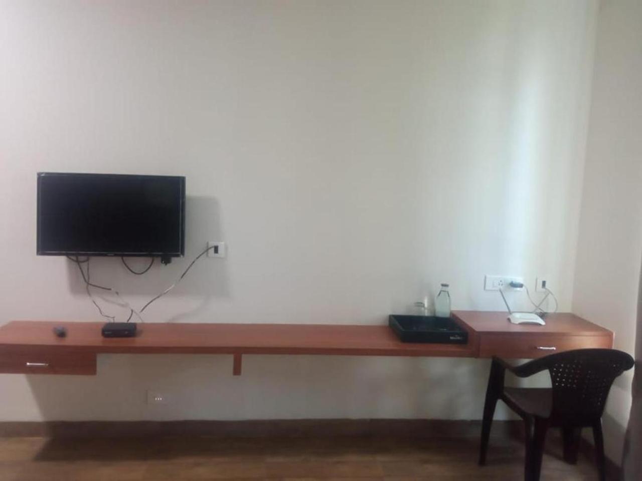 Dsquare Omr By K Hotels Chennai Luaran gambar