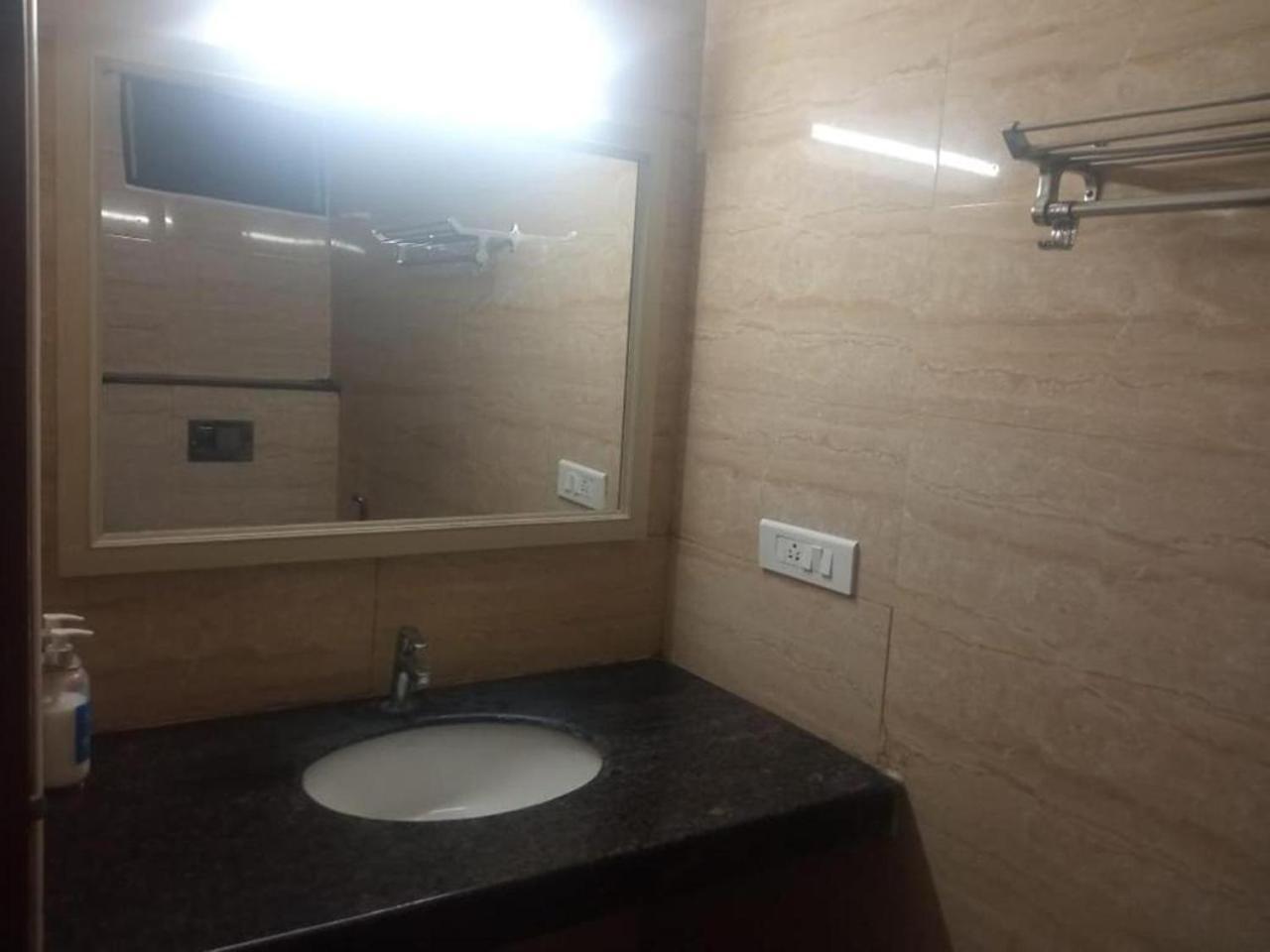 Dsquare Omr By K Hotels Chennai Luaran gambar